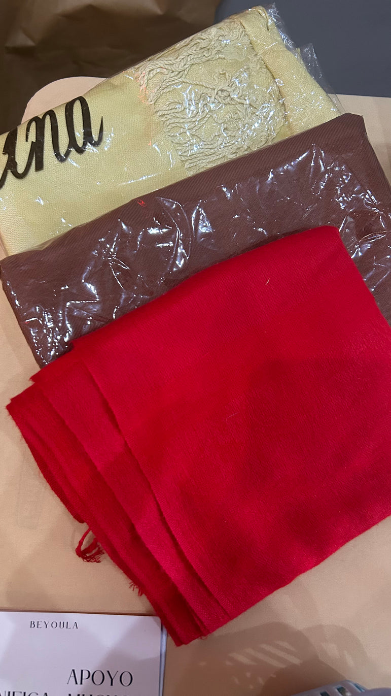 Pashmina Roja